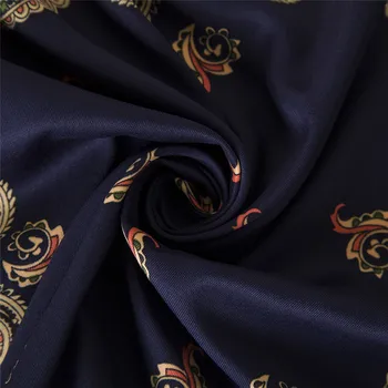 100% Zīda Šalle Sievietēm Ar Kvadrātveida Šalles Wrap 2019 Spānija Retro Ziedu Neckerchief Sieviešu Foulard Vintage Print Musulmaņu Hijab Bufandas 3